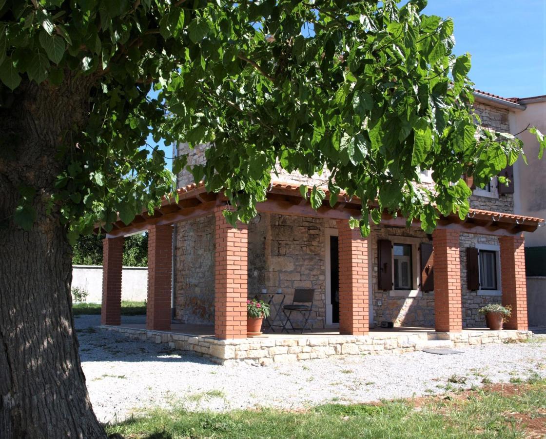 Višnjan Holiday Home Zora מראה חיצוני תמונה