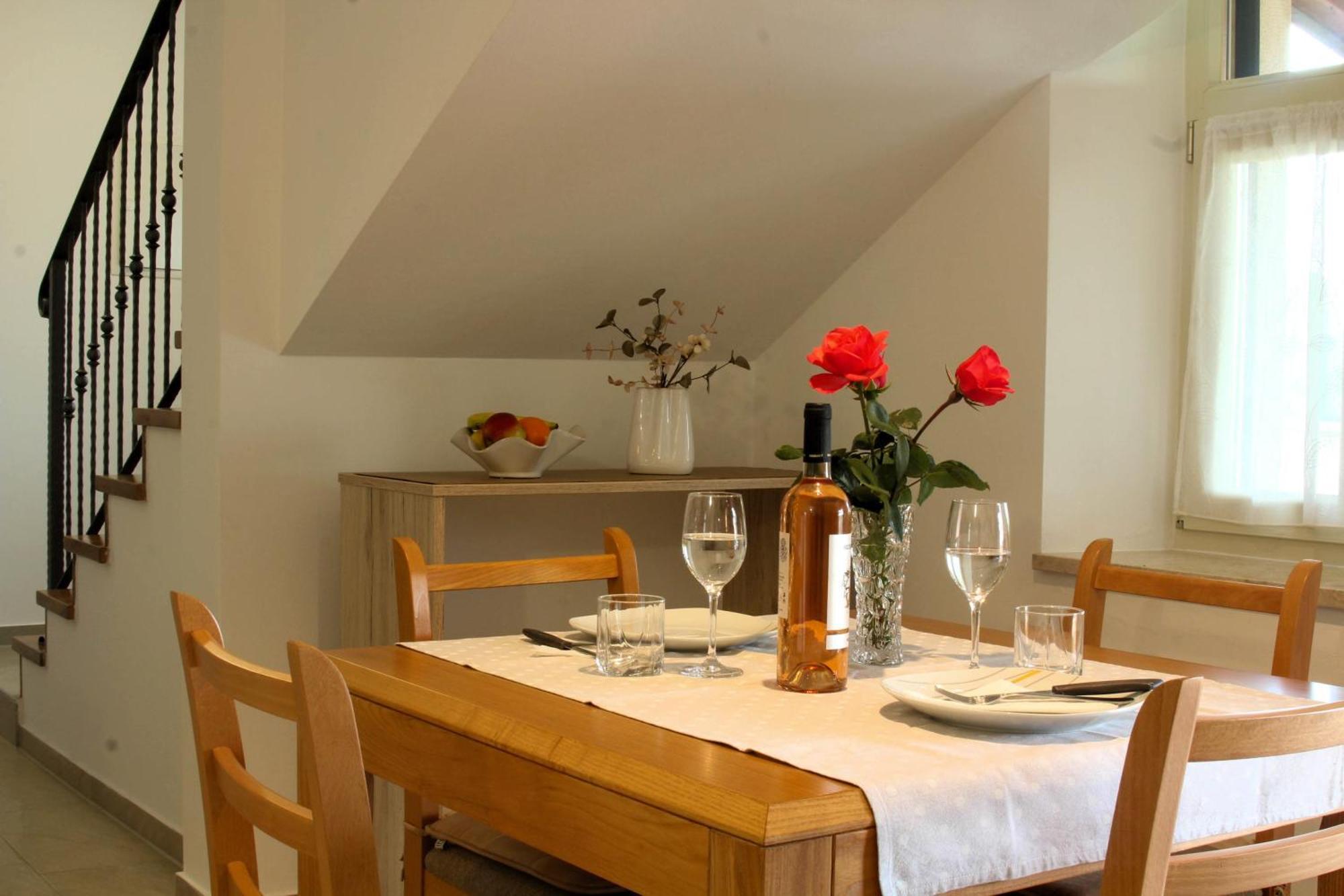 Višnjan Holiday Home Zora מראה חיצוני תמונה