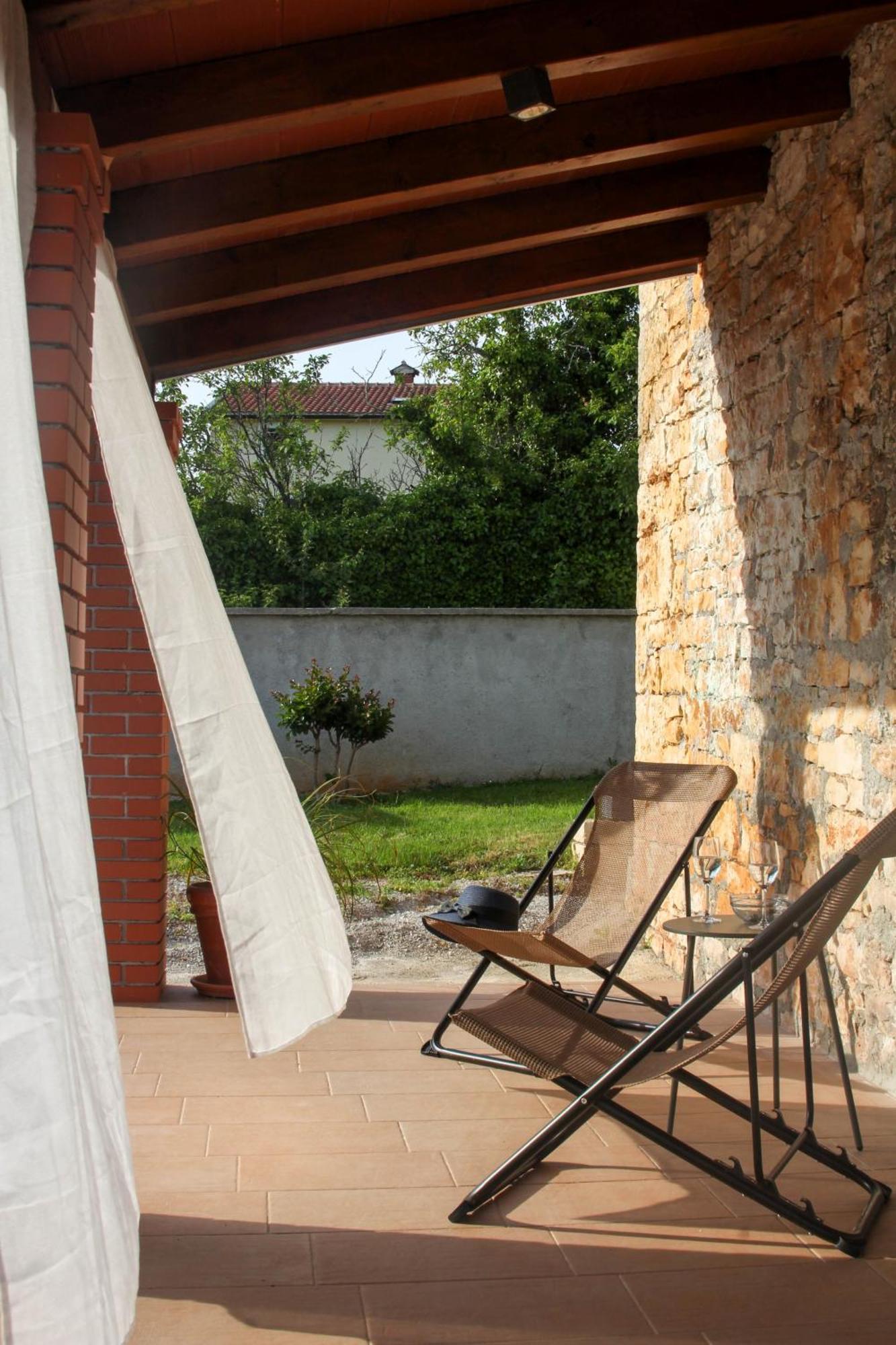 Višnjan Holiday Home Zora מראה חיצוני תמונה