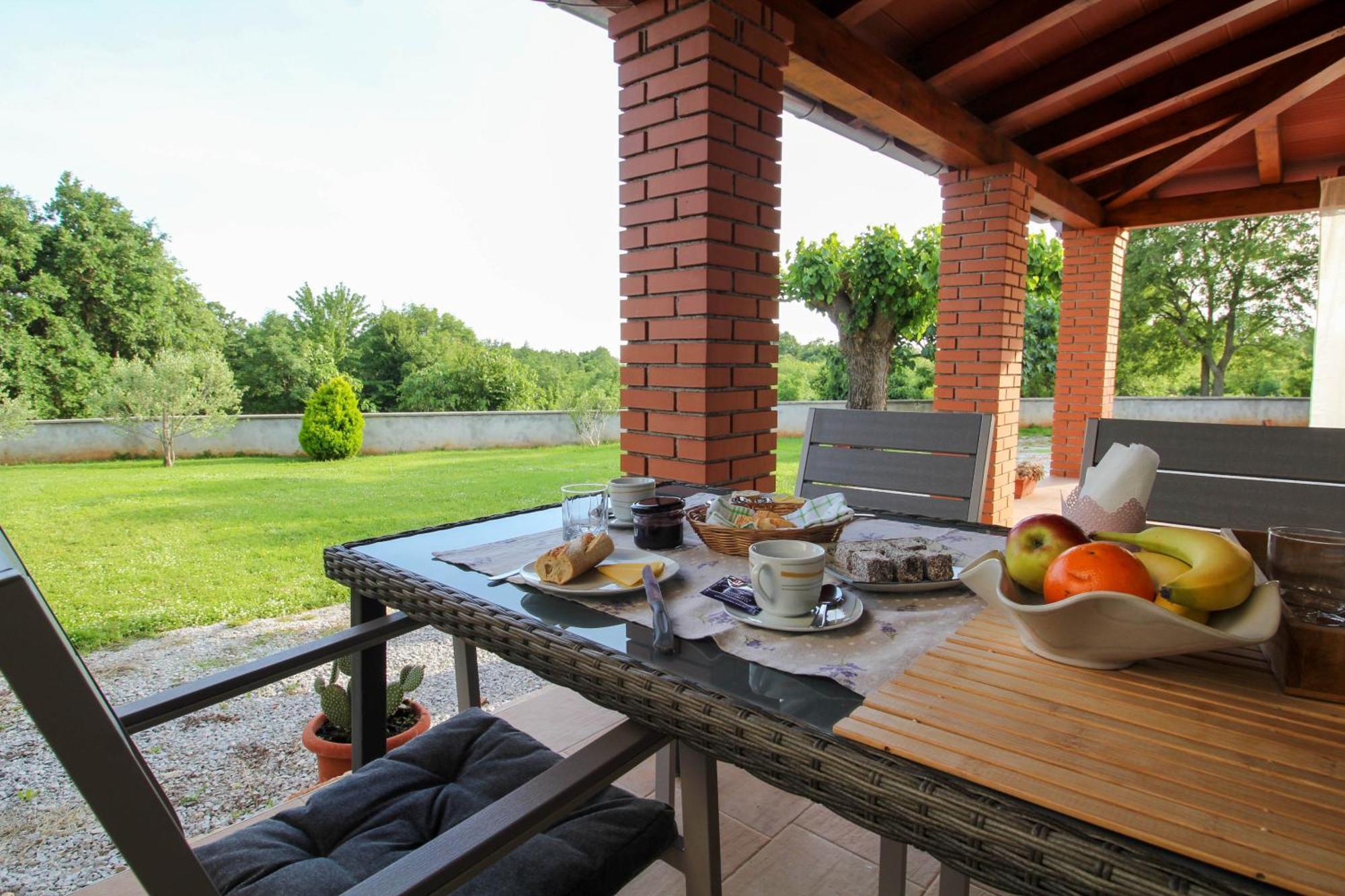 Višnjan Holiday Home Zora מראה חיצוני תמונה