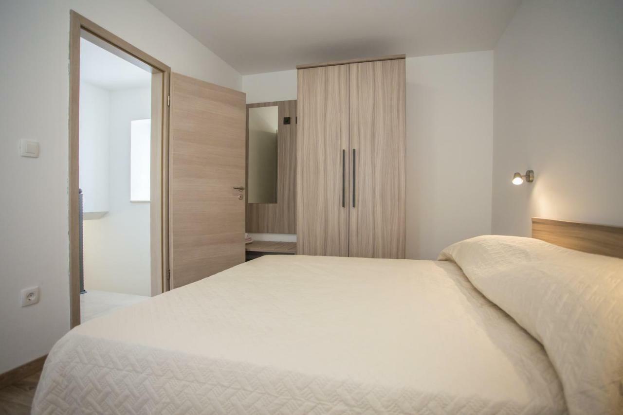 Višnjan Holiday Home Zora מראה חיצוני תמונה