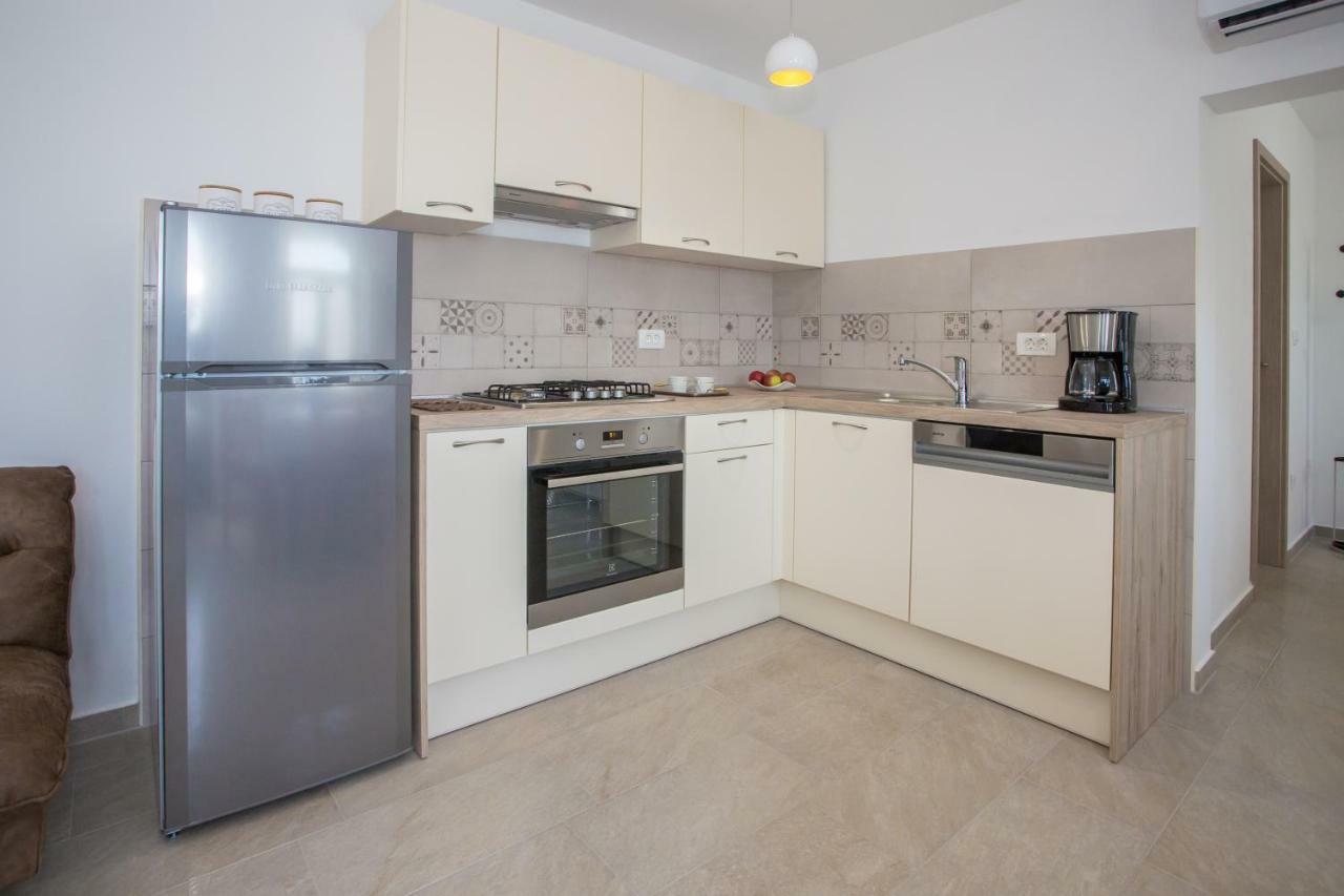 Višnjan Holiday Home Zora מראה חיצוני תמונה